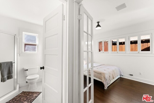 Building Photo - 2217 Marathon St