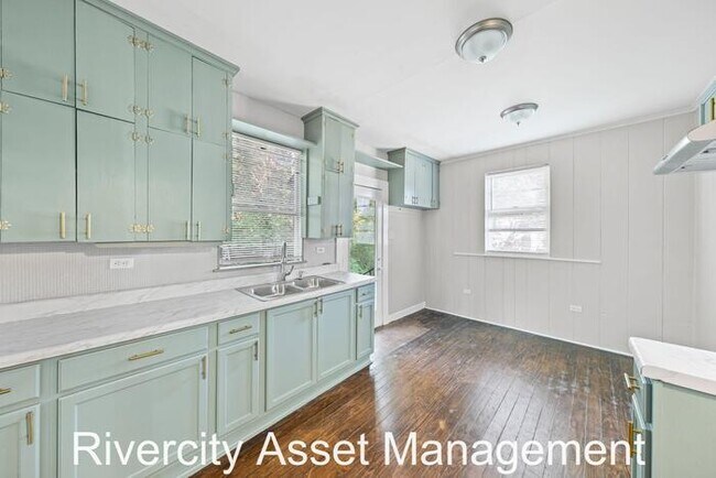 Building Photo - You Don't Want To Miss This One!!!!! It Is A Must See!!!!!! PRICE REDUCTION, SECTION 8 WELCOMED!!!!