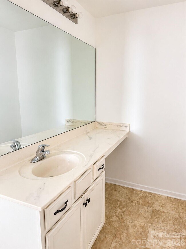Building Photo - 14122 Magnolia Walk Dr