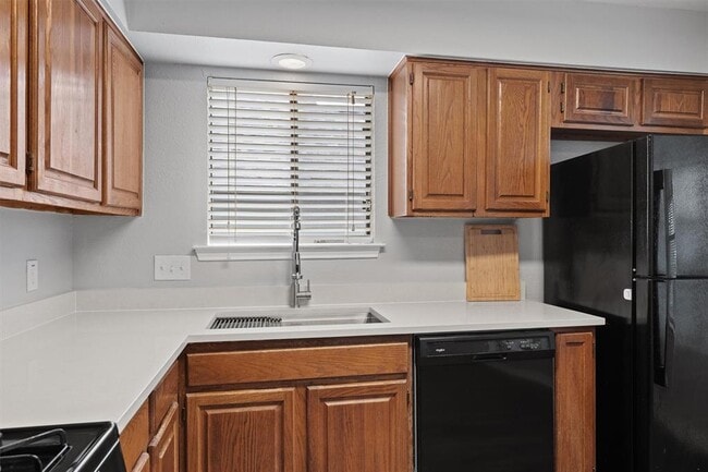 Building Photo - 9901 Willers Way