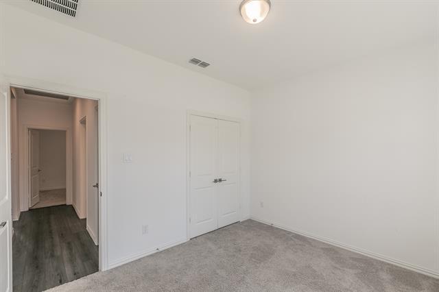 Building Photo - 1504 Escondido Dr