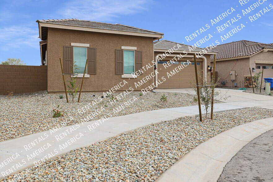 Building Photo - 24423 N 163rd Dr