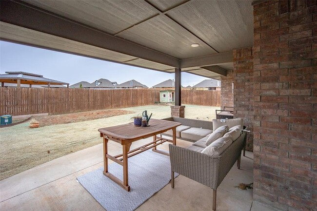 Building Photo - 18644 Groveton Blvd