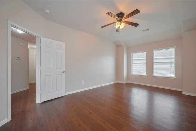 Building Photo - 6026 Stockholm Ct
