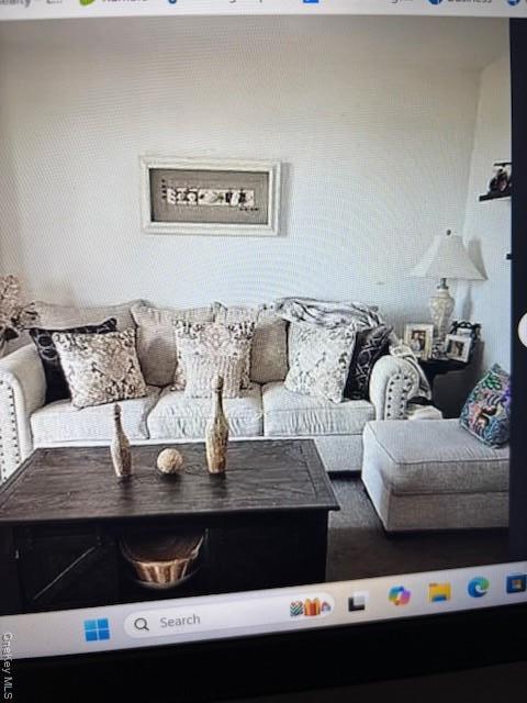 Building Photo - 2 Richmond Rd