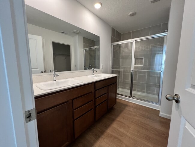 Building Photo - 4161 Bradley Dr