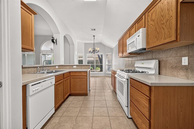 Building Photo - 11915 Lois Ln Dr