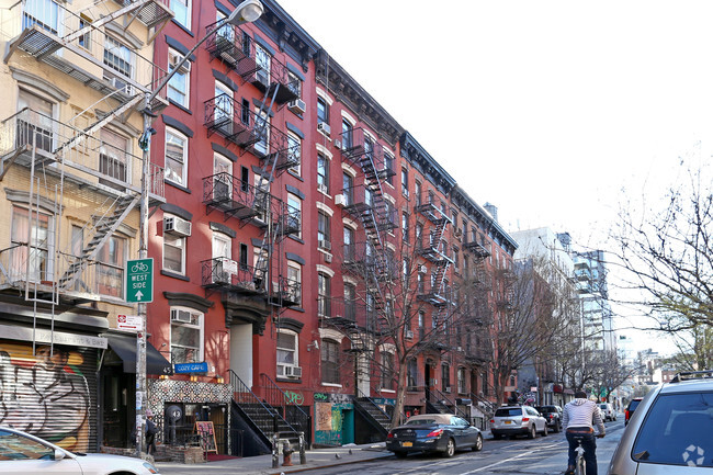 Building Photo - Mary Star Of The Sea Apartments