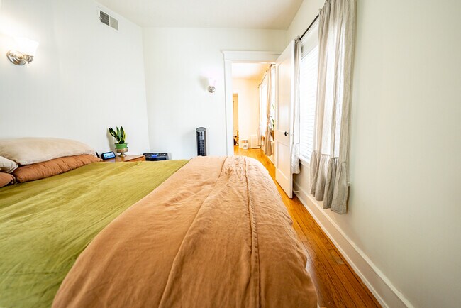 Building Photo - 4152 McGee St