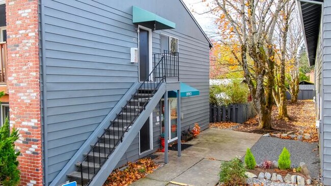 Building Photo - Spring Specials Won’t Last! 1-Month Rent F...