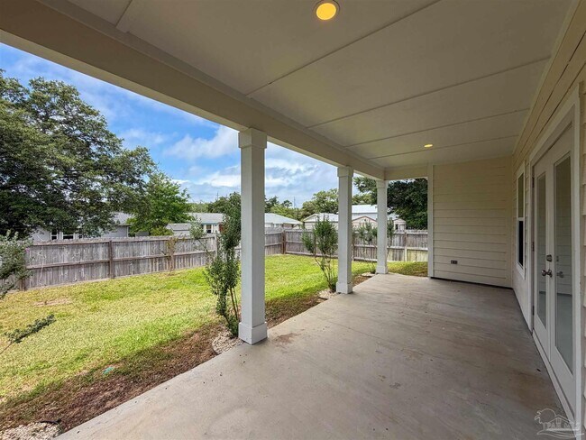 Building Photo - 5841 Winifred Ave