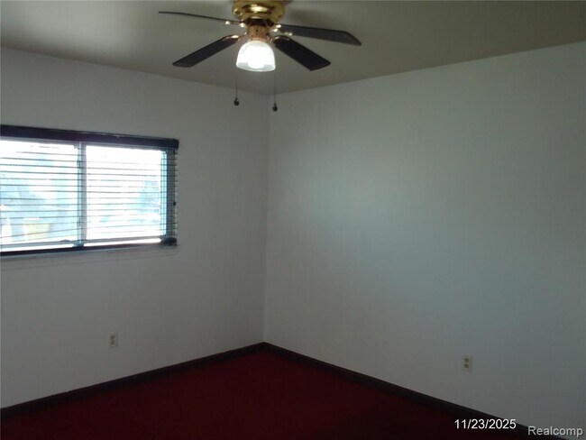 Building Photo - 16682 Eastland St