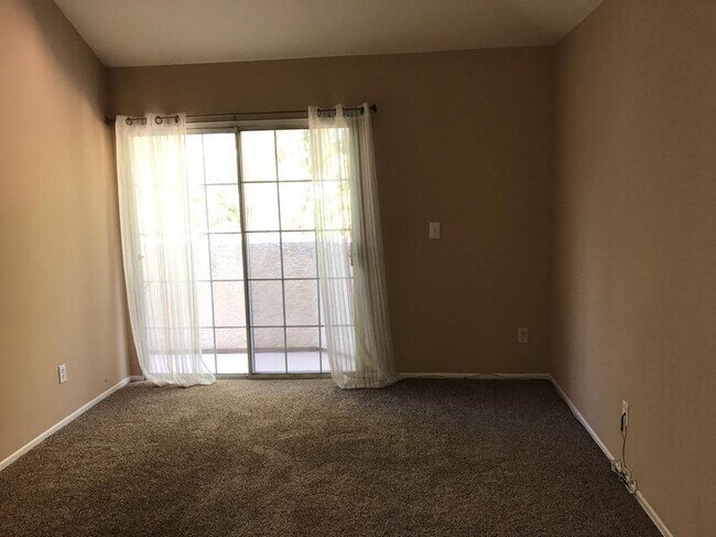 Building Photo - 24105 Del Monte Dr.