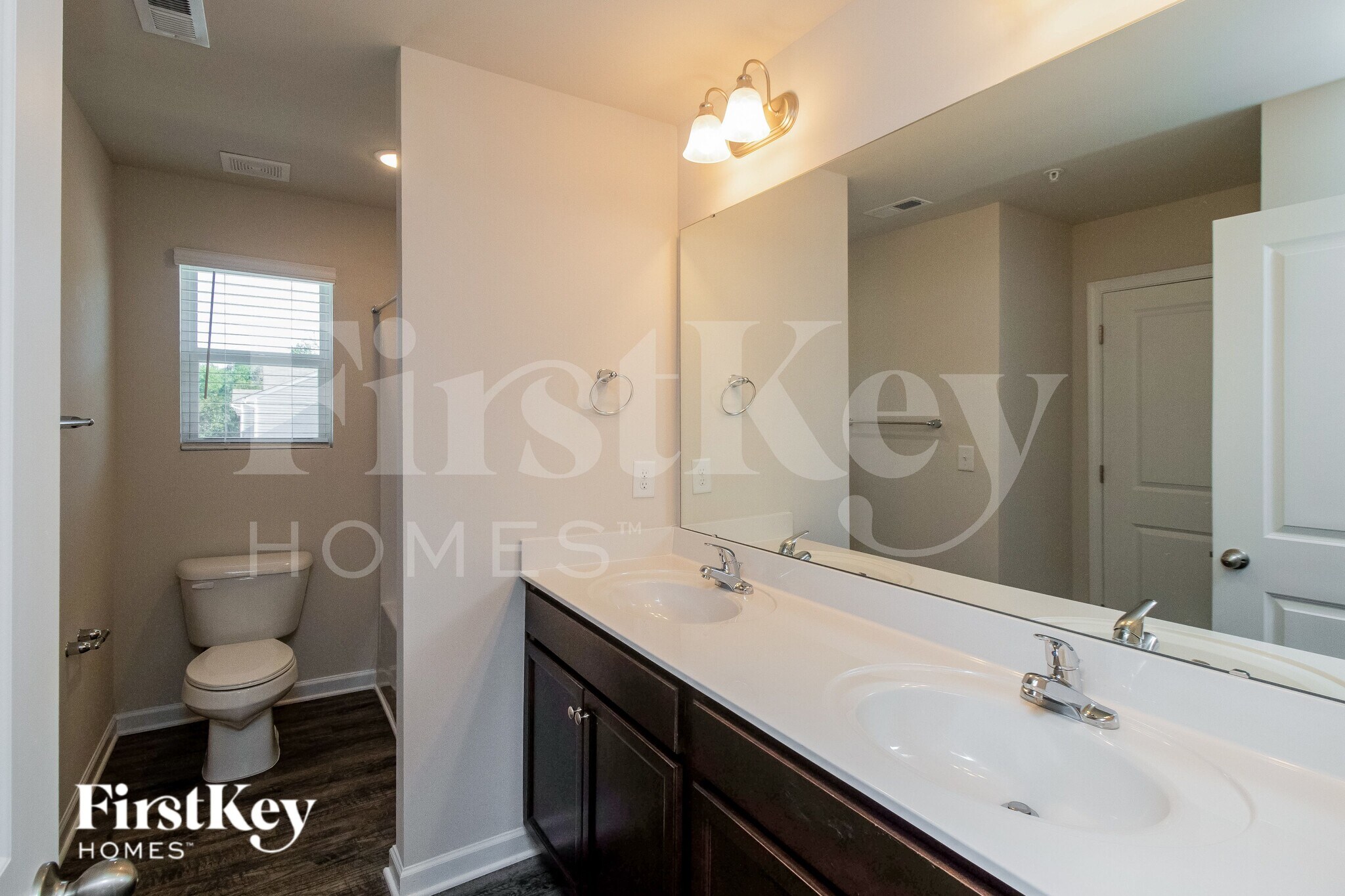 Building Photo - 2080 Cypress Village Dr NW