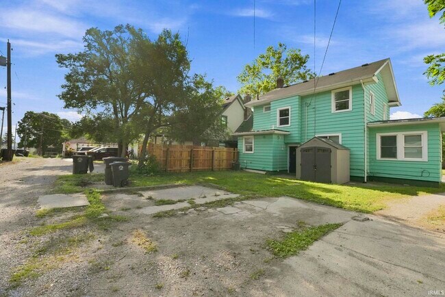 Building Photo - 414 W Rudisill Blvd