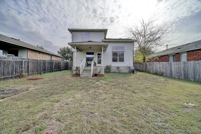 Building Photo - 15004 Sassafras Trail
