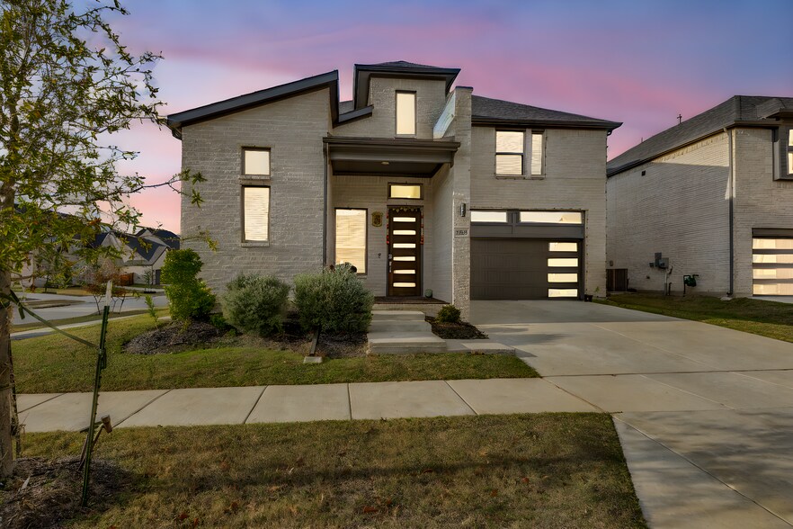 Building Photo - 3528 Hollow Pine Dr