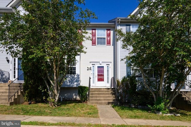 Building Photo - 105 Brenwick Ct