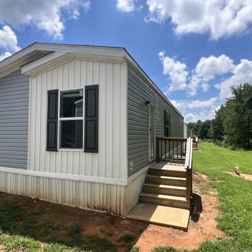 Building Photo - 329 Beaver Dam Cir