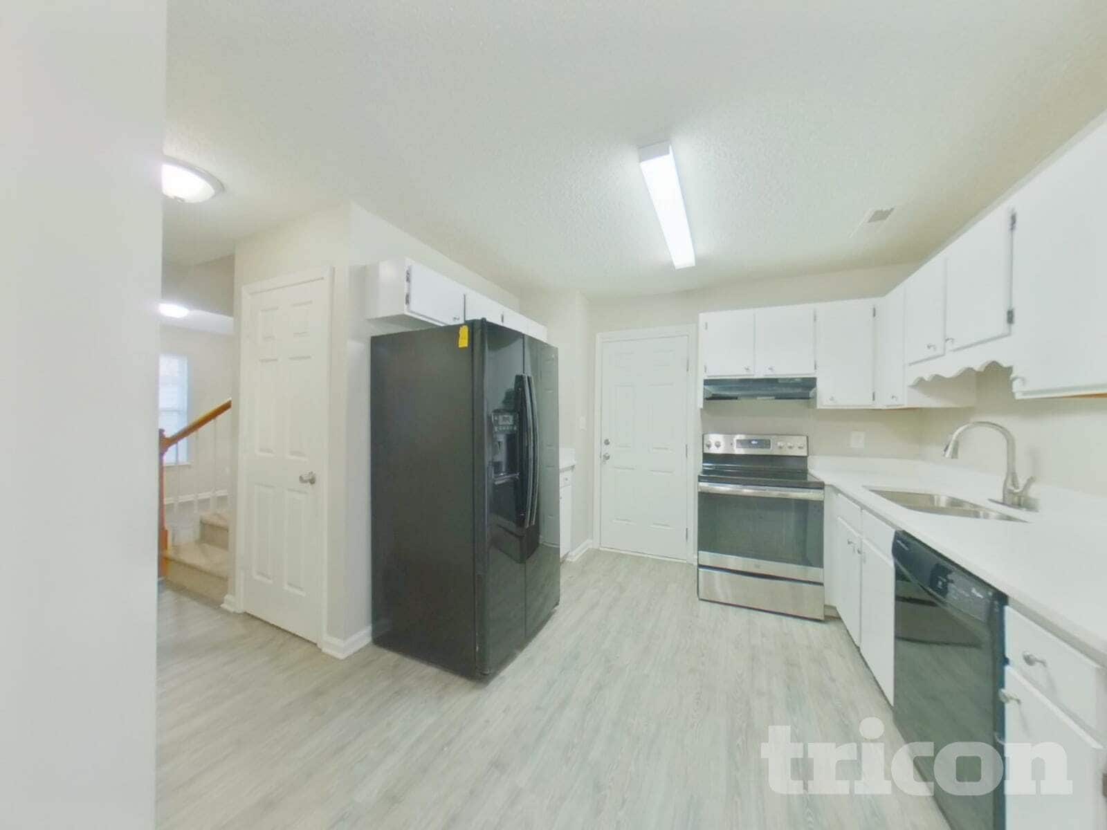 Building Photo - 5805 Carolina Manor Ct