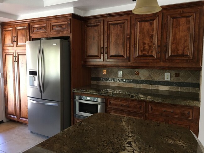 Building Photo - 3317 Vista Rocosa