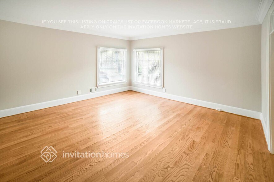 Building Photo - 2111 Shadwell Way