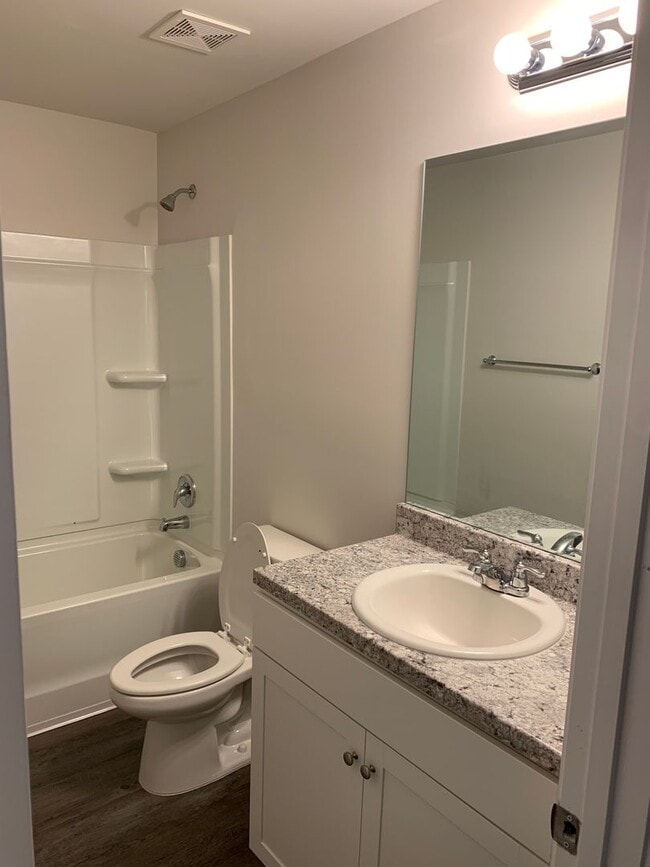 Building Photo - Now Pre-Leasing — Spacious 4 Bed, 2 Bath Home in Tucker Farms!