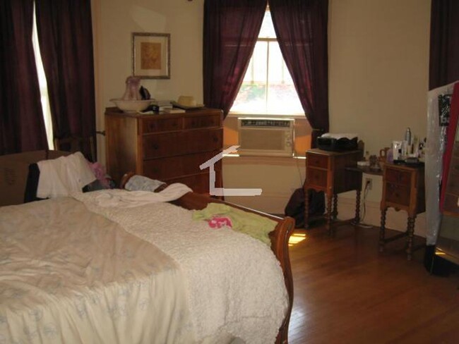 Building Photo - Beautiful 5 bed townhouse in Brighton.