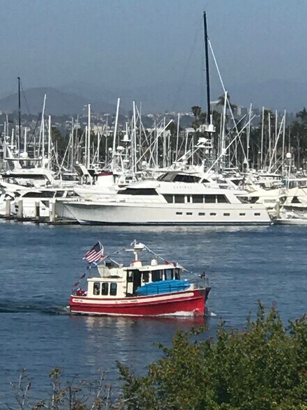 Building Photo - 390 San Antonio Ave