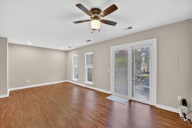 Building Photo - 6265 Astrid Cove