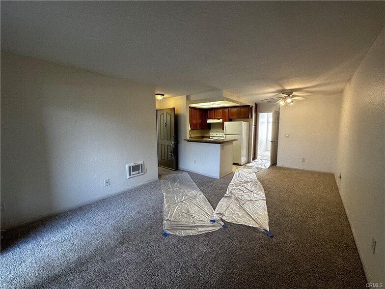 Building Photo - 432 Edgehill Ln