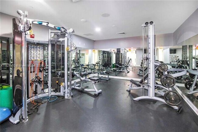 Building Photo - 1250 S Miami Ave