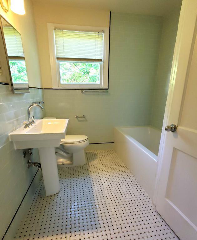 Building Photo - 4409 Merle Dr