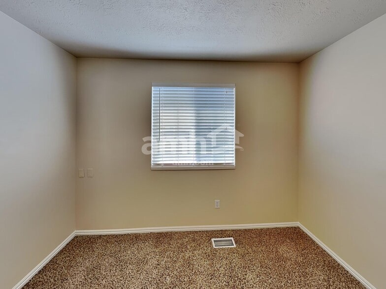 Building Photo - 15121 S Moab Way