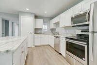 Building Photo - 5005 Georgi Ln