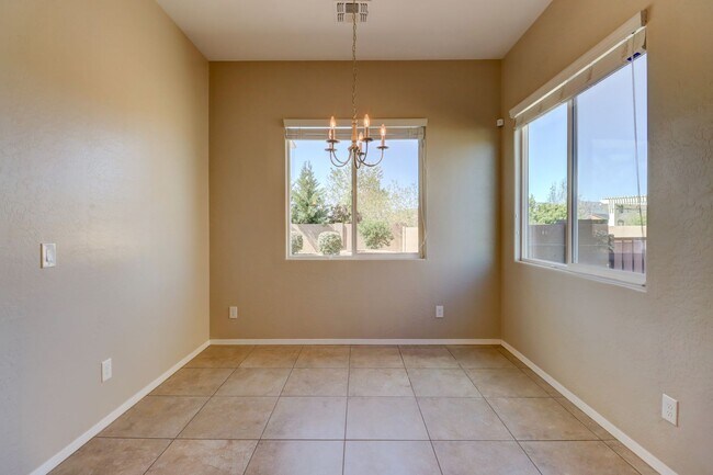 Building Photo - Home for Rent in Quailwood!