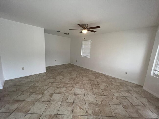 Building Photo - 3278 Jamestown St