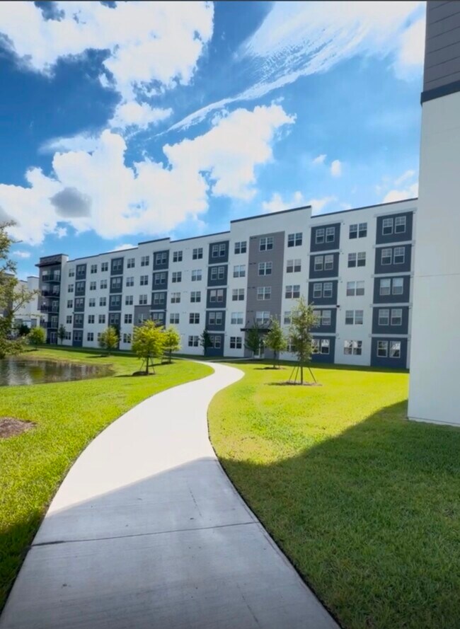 Building Photo - 5587 Millenia Blvd