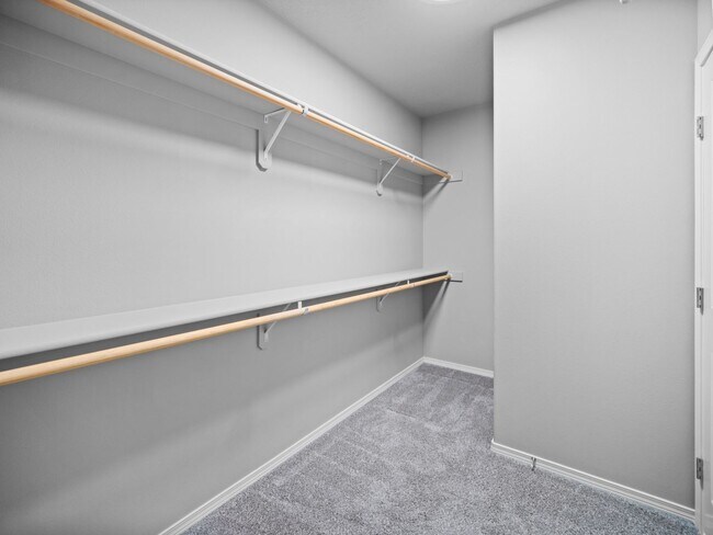 Building Photo - 13519 E Olympic Ave