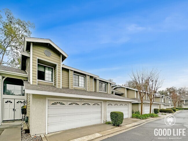 Building Photo - Mission Viejo Gem! Private Yard, Vaulted Ceilings & Resort-Style Pool + Spa