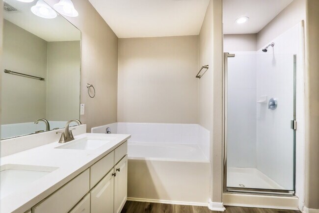 Building Photo - 20806 Fox Trot Ct