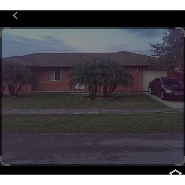 Primary Photo - 916 NW 3rd Terrace