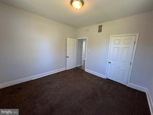 Building Photo - 705 W White Horse Pike
