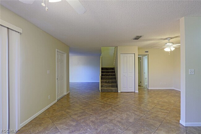 Building Photo - 12353 Woodrose Ct