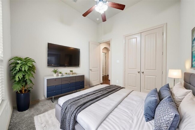 Building Photo - 24119 Tapa Springs Ln