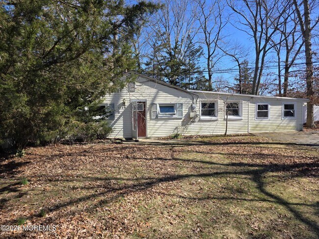 Building Photo - 1145 Kenton Dr