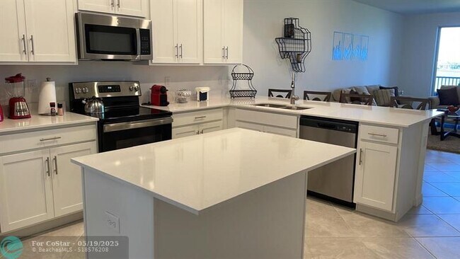 Building Photo - 5651 Double Eagle Cir