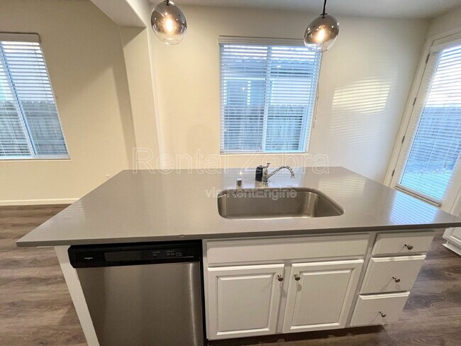 Building Photo - 4388 Bixby Way