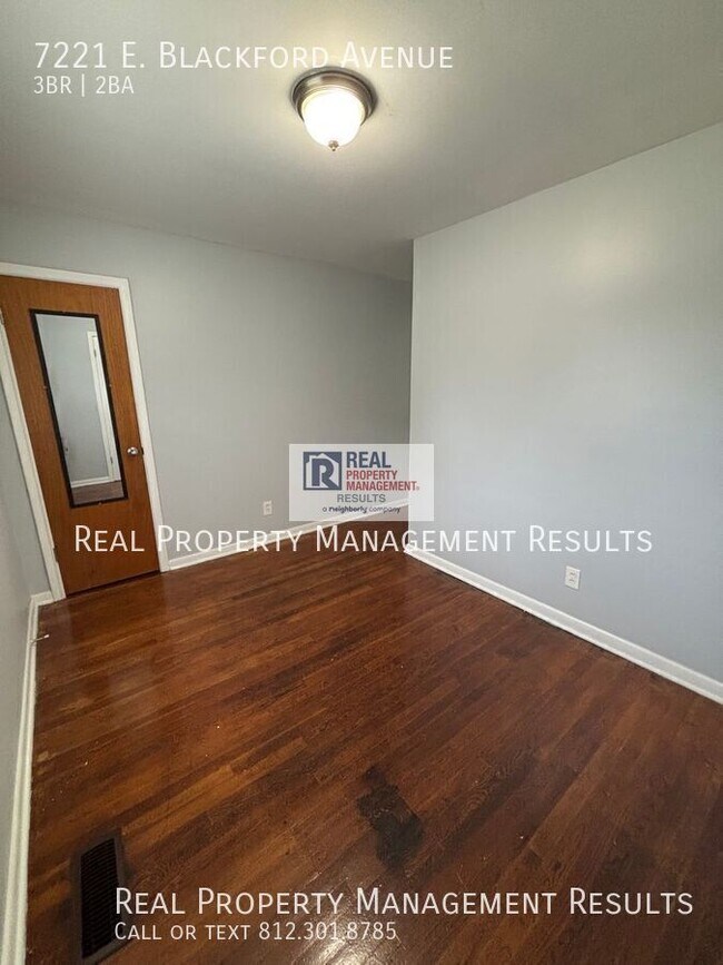 Building Photo - 7221 E Blackford Ave