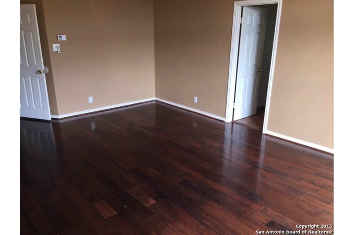 Building Photo - 9835 Ramblin River Dr